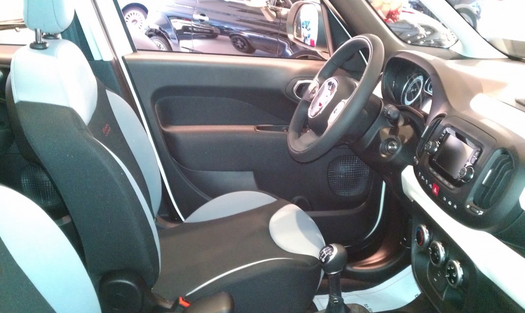 Fiat 500L car launch - My Car Coach - Interior